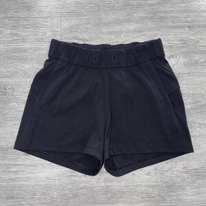 Lululemon Womens 4 On The Fly Short Woven 2.5" Athletic Activewear Workout Train